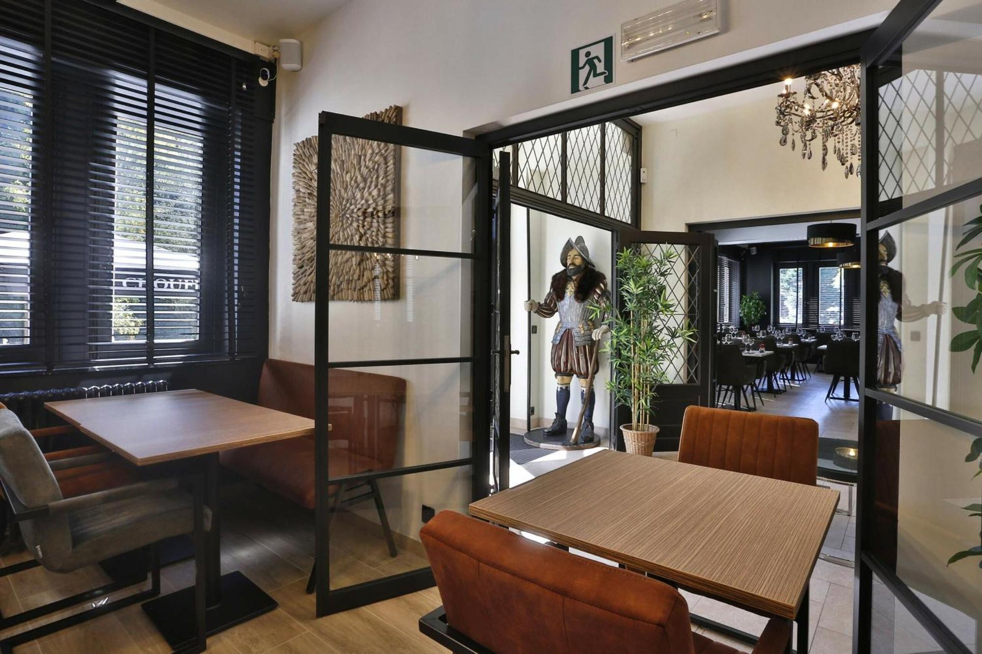Hotel L'Ermitage 호우팔리제 외부 사진